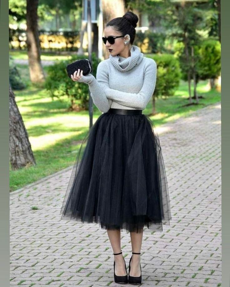 Фатинова спідниця, пишна, багатошарова, ошатна, довжина міді, 5 шарів фатину, модна спідниця