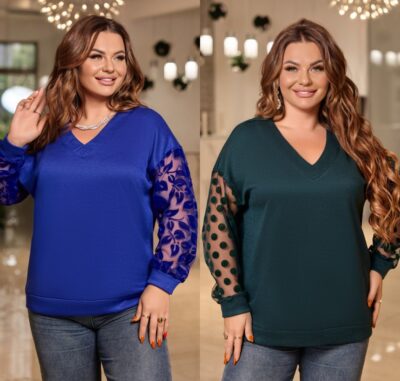 Джемпер жіночий, від 50 до 60 р, трикотажний, з мереживними рукавами