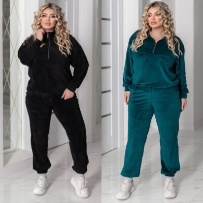 Костюм жіночий брючний, від 48 до 62р, велюровий